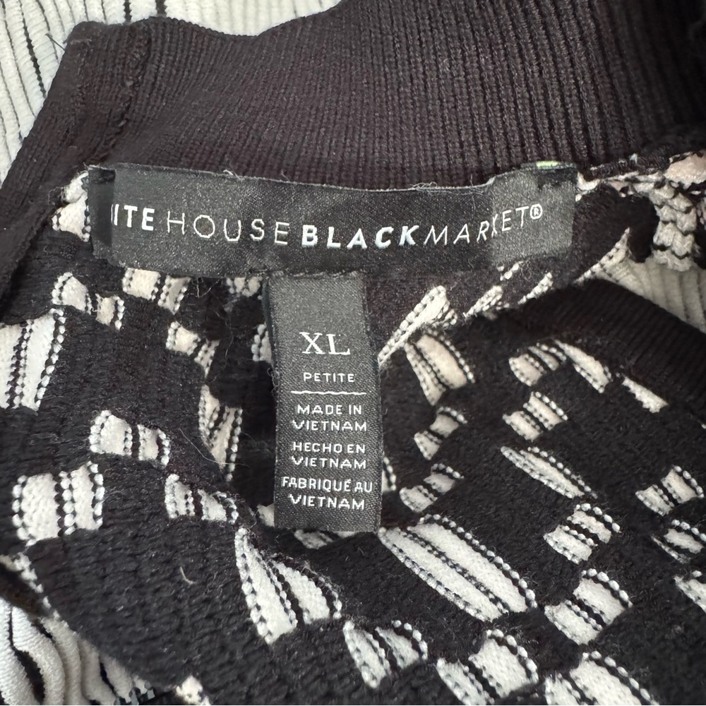 WHBM Patterned Textured Tank Top - Picture 11 of 14